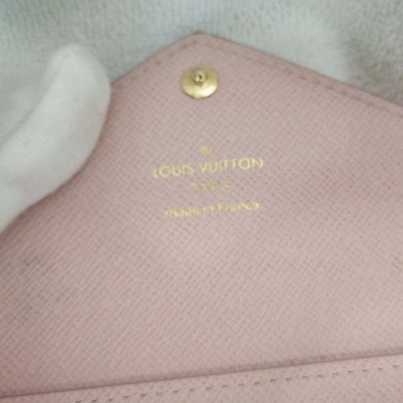 Very Good & RARE LV Zoe Giant Monogram Trifold Wallet in Rouge (Full Inclusion) - Picture 10 of 16